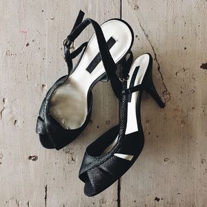 Bandolino Glittering Black Reptile Heels